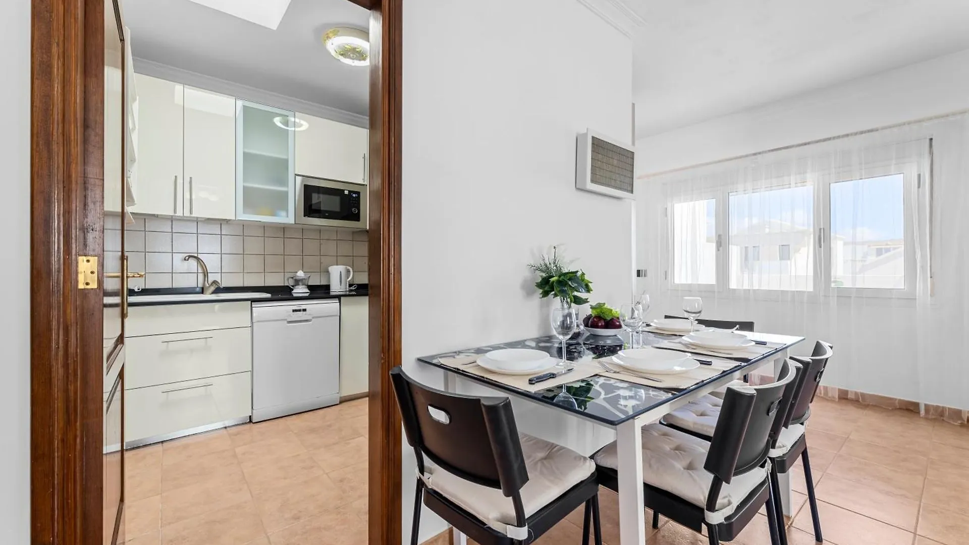 Home2Book Stunning Apartment & Terrace Playa Honda